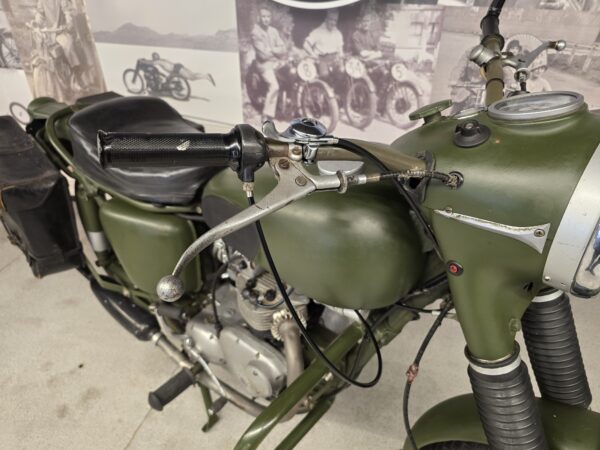 Triumph 3TA 350cc 1967