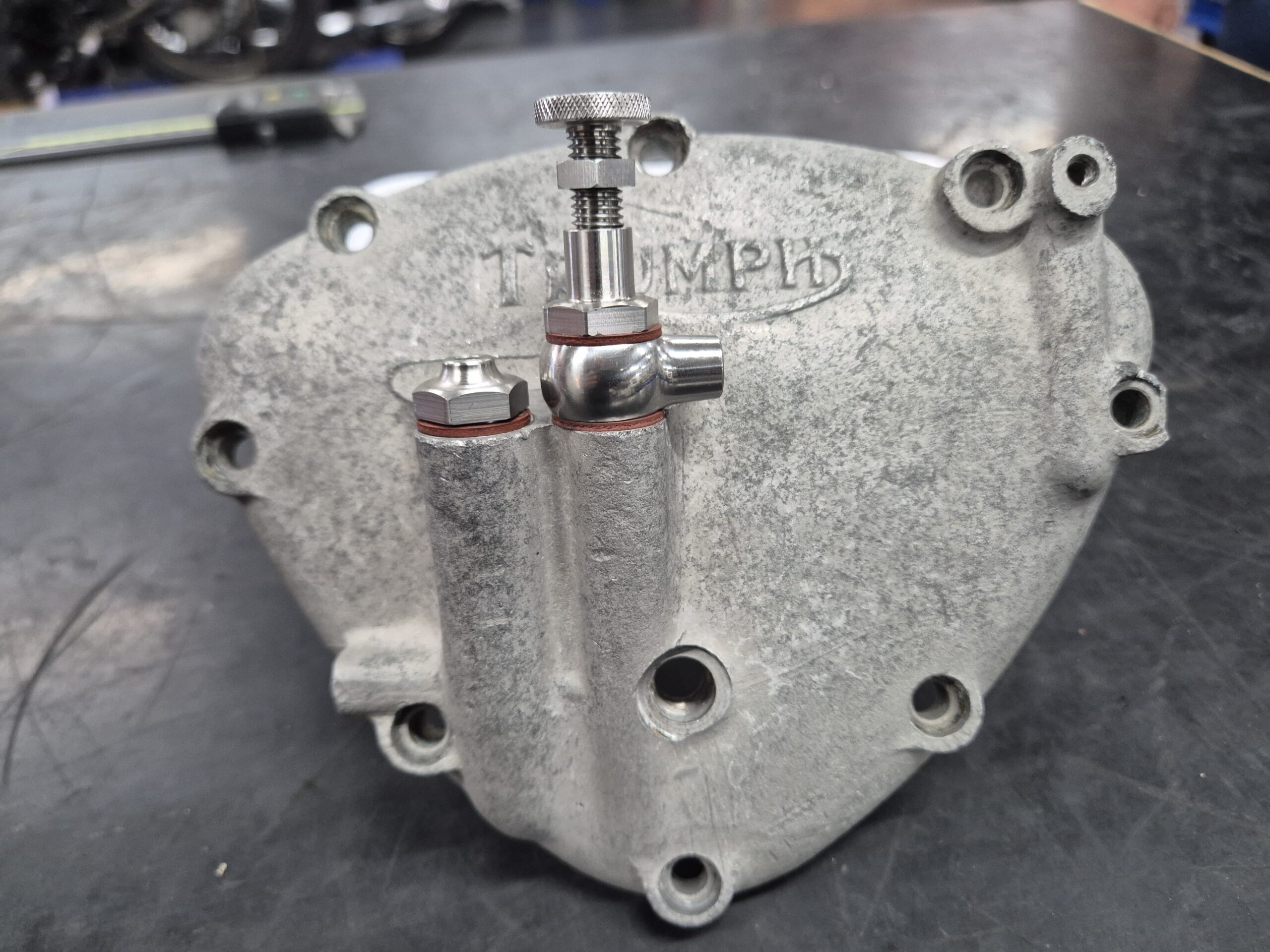 Triumph C series timing cover repair oil banjo tell tail oil adjuster